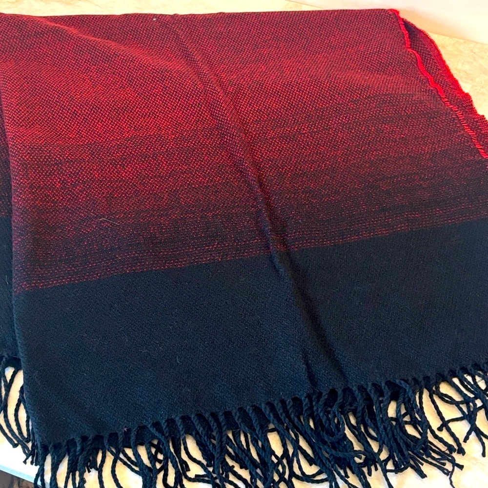 K.I.T. Red Black Poncho Cape Wrap | 100% Acrylic | Holiday Gift Ready. NWT - Picture 6 of 6
